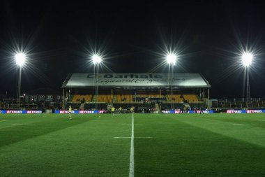 Betfred Süper Lig 4. Raundunda The Mend-A-Hose Jungle, Castleford, Birleşik Krallık 'ta Castleford Tigers - Salford Red Devils maçının genel görünümü