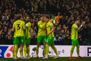 Norwich, Josh Sargents 'ın açılış golünü Norwich City-Oxford United maçında 7 Mart 2025' te Carrow Road, Norwich, İngiltere 'de kutladı.