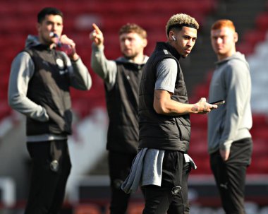 Blackpool F.C. 'den Jordan Gabriel. Sky Bet Ligi 1 maçından önce Barnsley, Blackpool 'a karşı Oakwell, Barnsley, İngiltere, 8 Mart 2025