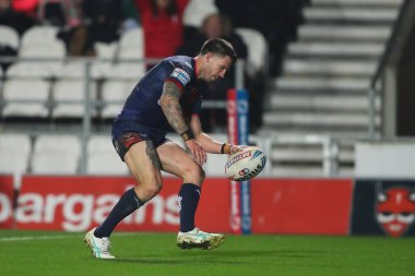 Hull KR takımından Oliver Gildart 7 Mart 2025 'te St Helens vs Hull KR' da oynanan Betfred Süper Lig karşılaşmasında skoru 6-14 yaptı.