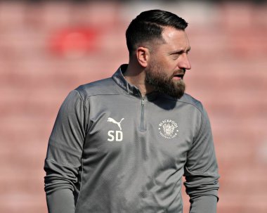 Blackpool F.C. 'den Stephen Dobbie. Sky Bet Ligi 1 maçından önce Barnsley, Blackpool 'a karşı Oakwell, Barnsley, İngiltere, 8 Mart 2025