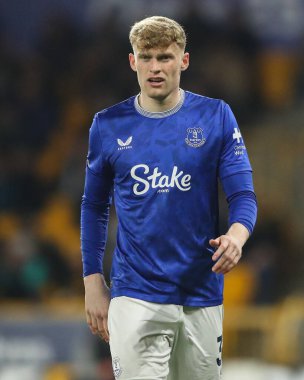 Everton 'dan Jarrad Branthwaite Premier League maçı sırasında Wolverhampton Wanderers, Everton' a karşı Molineux, Wolverhampton, İngiltere, 8 Mart 2025