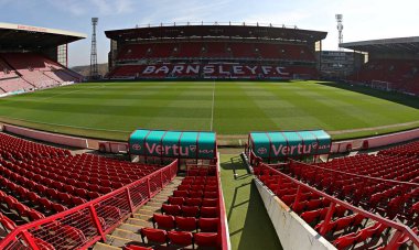 Oakwell 'in Sky Bet Ligi 1 maçından önceki genel görünümü Barnsley - Blackpool maçı Oakwell, Barnsley, İngiltere, 8 Mart 2025