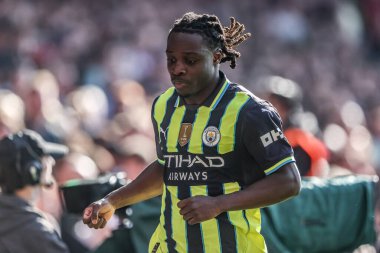 Manchester City 'den Jrmy Doku Premier League maçı sırasında Nottingham Forest Manchester City' ye karşı City Ground, Nottingham, İngiltere, 8 Mart 2025