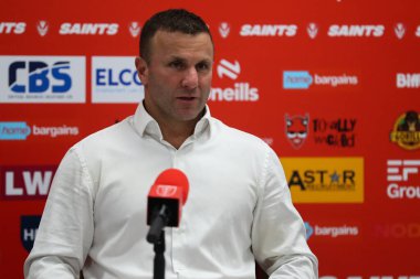 Willie Peters Hull KR 'ın baş antrenörü Betfred Süper Lig 4. raundda St Helens-Hull KR maçının ardından 7 Mart 2025' te St Wicked Stadyumu, St Helens, İngiltere