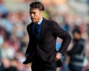 Burnley Sky Bet Şampiyonası 'nda Scott Parker teknik direktörü Burnley, Luton Town' a karşı Turf Moor, Burnley, İngiltere, 8 Mart 2025
