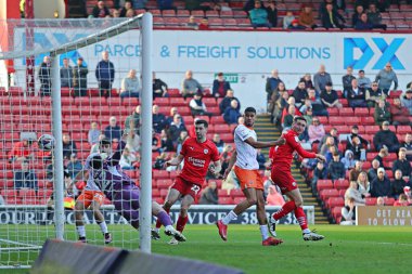 Blackpool F.C. 'den Ashley Fletcher. 8 Mart 2025 'te Oakwell, Barnsley, İngiltere' de oynanan 1.