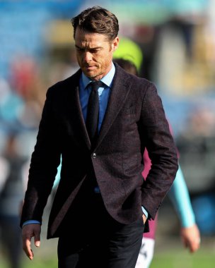 Burnley Sky Bet Şampiyonası 'nda Scott Parker teknik direktörü Burnley, Luton Town' a karşı Turf Moor, Burnley, İngiltere, 8 Mart 2025