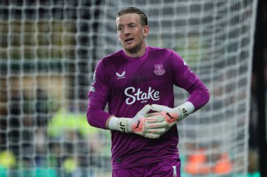 Everton 'dan Jordan Pickford Premier League maçı sırasında Wolverhampton Wanderers, Everton' a karşı Molineux, Wolverhampton, Birleşik Krallık, 8 Mart 2025