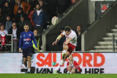 St. Helens 'ten Mark Percival, 7 Mart 2025' te St Helens vs Hull KR 'da oynanan Betfred Süper Lig karşılaşmasında 6-4' lük galibiyet vuruşunu yapıyor.