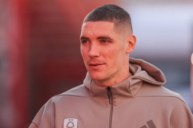 Nottingham Ormanı 'ndan Nikola Milenkovi Premier Lig maçı sırasında Nottingham Forest Manchester City' ye karşı 8 Mart 2025 'te İngiltere' nin Nottingham şehrinde geldi.