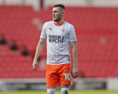 Blackpool F.C. 'den Sonny Carey. Sky Bet Ligi 1 maçında Barnsley, Blackpool 'a karşı Oakwell, Barnsley, İngiltere, 8 Mart 2025