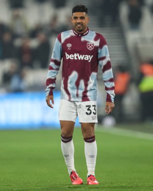 West Ham United takımından Emerson Palmieri, Premier League maçı öncesinde Londra Stadyumu 'nda oynanan West Ham United - Newcastle United maçında 10 Mart 2025