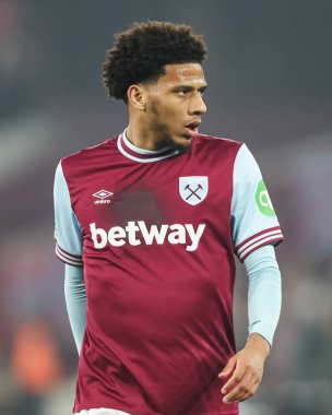 Premier Lig maçında West Ham United, Newcastle United 'a karşı Londra Stadyumu' nda 10 Mart 2025 'te oynanan karşılaşmada West Ham United' tan Jean-Clair Todibo