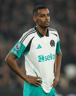 Newcastle United 'dan Alexander Isak Premier League maçı sırasında 10 Mart 2025' te Londra Stadyumu 'nda West Ham United Newcastle United' a karşı.
