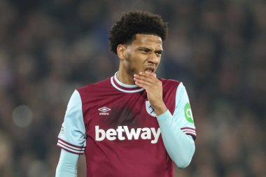 Premier Lig maçında West Ham United, Newcastle United 'a karşı Londra Stadyumu' nda 10 Mart 2025 'te oynanan karşılaşmada West Ham United' tan Jean-Clair Todibo