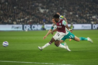 West Ham United takımından Muhammed Kudus, Premier League maçı sırasında Londra, İngiltere 'deki Newcastle United' a karşı 10 Mart 2025 'te oynanan maçta gol attı.
