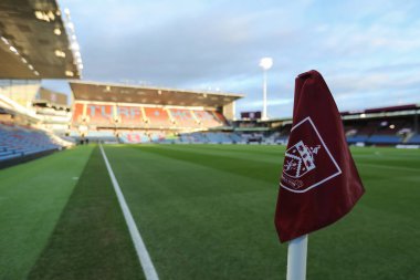 Gök Bahis Şampiyonası 'nın önündeki köşe bayrağı Burnley' e karşı Batı Bromwich Albion Turf Moor, Burnley, İngiltere, 11 Mart 202