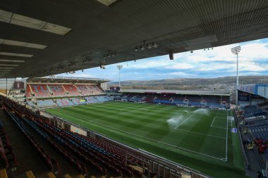 Gök Bahis Şampiyonası 'ndan önceki çimlerin genel görünümü Burnley' e karşı Batı Bromwich Albion, Burnley, Birleşik Krallık 'ta 11 Mart 202