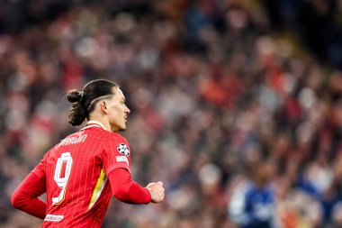 Liverpool 'lu Darwin Nunez UEFA Şampiyonlar Ligi' nde son 16 maç Liverpool 'a karşı Paris Saint-Germain Anfield, Liverpool, İngiltere' de, 11 Mart 2025