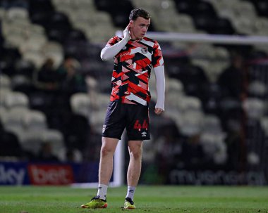 Grimsby Town 'dan Harvey Cribb 11 Mart 202' de Blundell Park, Cleethorpes 'ta Grimsby Town' a karşı Notts County maçından önce