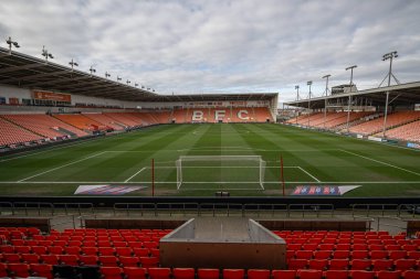 Bloomfield Road, Blackpool Home of Blackpool 'un genel görünümü, 11 Mart 202' de Bloomfield Road, Blackpool 'da oynanan Blackpool - Cambridge United maçının önünde.