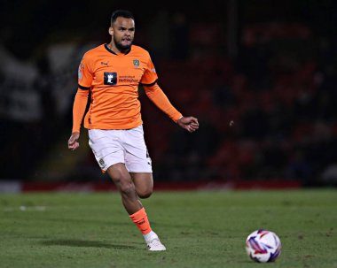 Notts County takımından Jacob Bedeau 11 Mart 2025 'te Blundell Park, Cleethorpes' ta Grimsby Town - Notts County maçında