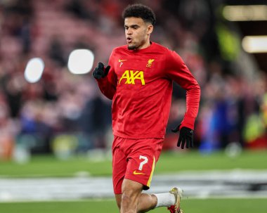 Liverpool 'dan Luis Diaz, UEFA Şampiyonlar Ligi' nden önce ısınıyor Son 16 maç Liverpool 'a karşı Paris Saint-Germain Anfield, Liverpool, İngiltere, 11 Mart 2025