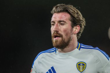 Leeds United takımından Joe Rothwell 12 Mart 2025 'te Leeds Road, Leeds, İngiltere' de Leeds United ve Millwall maçında