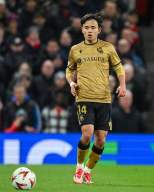 Real Sociedad 'dan Takefusa Kubo UEFA Avrupa Ligi Son 16 maçında Manchester United, Old Trafford, Manchester, Birleşik Krallık' ta Real Sociedad 'a karşı