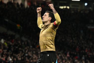 Real Sociedad 'dan Mikel Oyarzabal, 13 Mart 2025' te Old Trafford, Manchester, Birleşik Krallık 'ta oynanan UEFA Avrupa Ligi son 16 maçında 0-1 kazanma hedefini kutluyor.