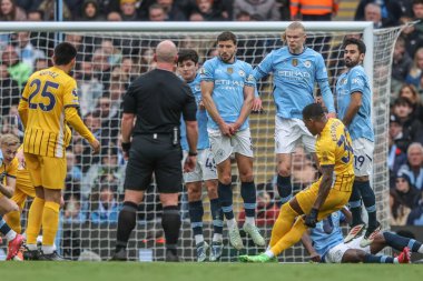 Brighton & Hove Albion takımından Pervis Estupin, Premier Lig maçında Manchester City - Brighton ve Hove Albion maçında 15 Mart 2025 'te Etihad Stadyumu' nda 1-1 berabere kaldı.