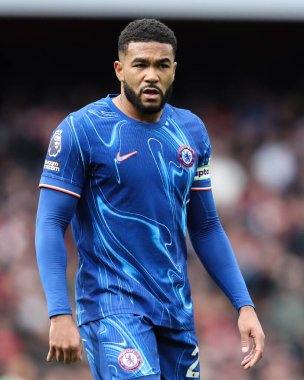 Chelsea 'li Reece James Premier League maçı sırasında Arsenal, Chelsea' ye karşı Emirates Stadyumu, Londra, İngiltere, 16 Mart 2025