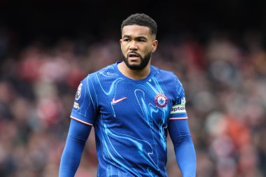 Chelsea 'li Reece James Premier League maçı sırasında Arsenal, Chelsea' ye karşı Emirates Stadyumu, Londra, İngiltere, 16 Mart 2025
