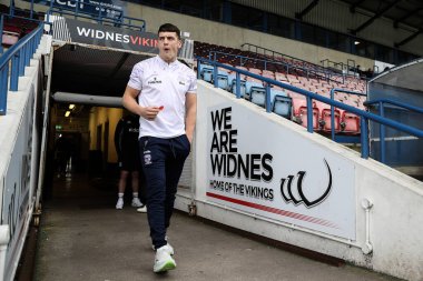 Warrington Wolves 'tan Josh Thewlis, 15 Mart 2025' te İngiltere 'nin Widnes şehrindeki DCBL Stadyumu' nda oynanan Betfred Challenge Cup maçı öncesinde geldi.