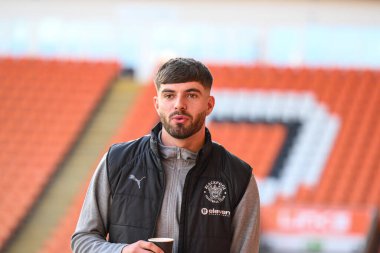 Blackpool 'dan Tom Bloxham, 15 Mart 2025' te Bloomfield Road, Blackpool 'da oynanan Blackpool - Leyton Orient maçı öncesinde geldi.