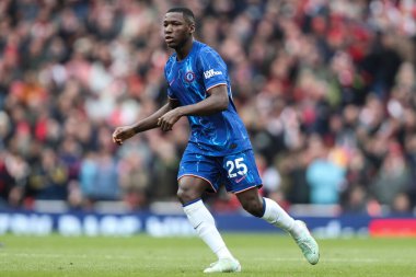 Chelsea 'den Moiss Caicedo Premier Lig karşılaşmasında Arsenal Chelsea' ye karşı Emirates Stadyumu, Londra, İngiltere, 16 Mart 2025