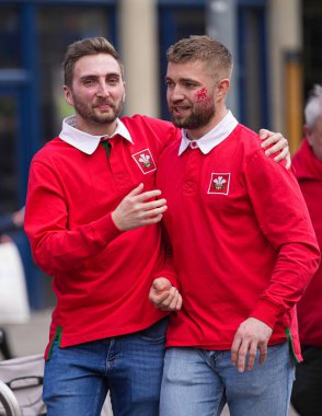 Galli taraftarlar 2025 Guinness 6 Uluslar arası maç öncesinde İngiltere ile Principality Stadyumu, Cardiff, İngiltere, 15 Mart 2025