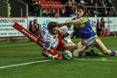 St. Helens takımından Kyle Feldt, 14 Mart 2025 'te St Helens - Leeds Rhinos maçında St Helens - All Wicked Stadyumu, St Helens, İngiltere