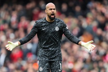 Chelsea 'den Robert Snchez, 16 Mart 2025' te Emirates Stadyumu 'nda oynanan Premier League karşılaşmasında tepki gösterdi.