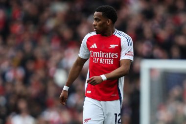 Jurrien Timber of Arsenal Premier League maçı sırasında Arsenal Chelsea 'ye karşı Emirates Stadyumu, Londra, İngiltere, 16 Mart 2025