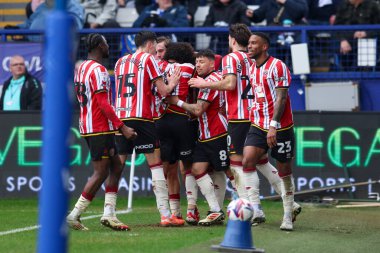 Sheffield United takımından Rhian Brewster, Sheffield United 'ın 16 Mart 2025' te Hillsborough, Sheffield United 'a karşı oynadığı Sky Bet Şampiyonası maçında 1-0' lık galibiyetini kutluyor.