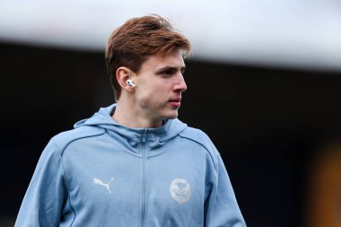 Peterborough United 'dan George Nevett, Cledara Abbey Stadyumu' na, 15 Mart 2025 'te oynanan ve Cambridge Abbey Stadyumu' nda oynanan 1.