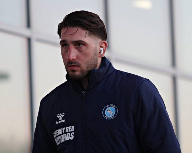 Wycombe Wanderers takımından Franco Ravizzoli, 18 Mart 2025 'te İngiltere' nin Rotherham Stadyumu 'nda Rotherham United ve Wycombe Wanderers maçından önce geldi.