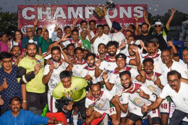 Mohan Bagan AC, 23 Mart 2025 tarihinde Hindistan 'ın başkenti Howrah' da bulunan Dumurjala Spor Kompleksi 'nde Mohan Bagan AC ile East Bengal Club arasında oynanan 2025 final maçında şampiyonluk üstüne şampiyonluk kutlaması yaptı. 