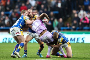 Wigan Warriors 'dan Junior Nsemba, Birleşik Krallık' ın Leeds Stadyumu 'nda oynanan Betfred Süper Lig 5. Raundunda Leeds Gergedan' a karşı Wigan Warriors maçında yenildi.