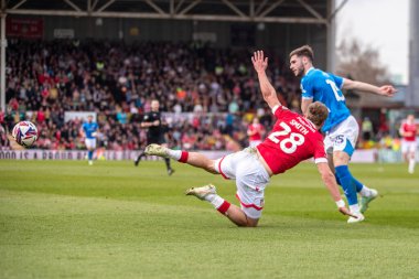 Wrexham 'dan Sam Smith, Wrexham - Stockport County maçı sırasında Wrexham - SToK Cae Ras, Wrexham, İngiltere