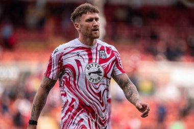 Wrexham 'dan Dan Scarr, Wrexham-Stockport County maçı sırasında İngiltere' nin Wrexham kentinde 22 Mart 2025 'te ısındı.