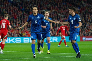 Kazakistan 'dan Tagybergen' e sorulduğunda, takımının FIFA Dünya Kupası eleme maçında attığı ilk golü Cardiff City Stadyumu 'nda Galler' e karşı Galler - Kazakistan maçı sırasında attı.