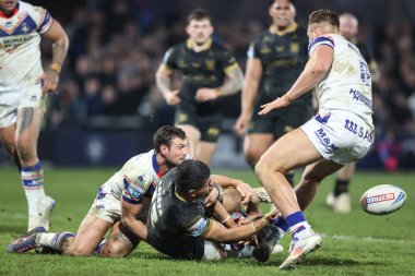 Hull FC 'den John Asiata, Wakefield Trinity vs Hull FC maçında Wakefield Kitchens Stadyumu, Wakefield, Birleşik Krallık' ta 21 Mart 2025 'te oynanan Betfred Süper Lig 5.